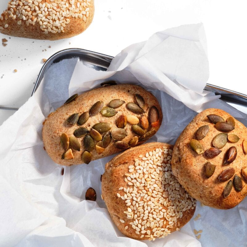 To typer af minirugbrød til madpakken