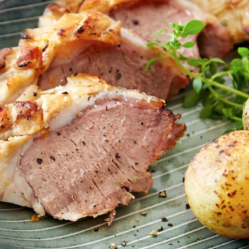 Ovnstegt lammefilet med peber